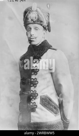 König von Spanien, Foto zeigt Alfonso XIII. (1886–1941), der von 1886 bis 1931 König von Spanien war. 1910 und ca. 1915, Glasnegative, 1 negativ: Glas Stockfoto