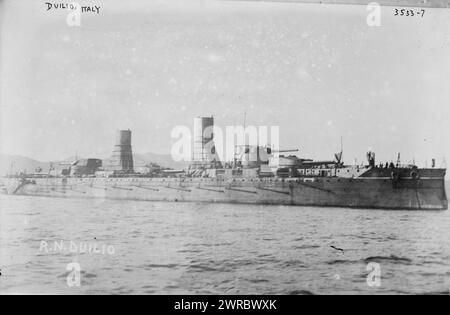 DUILIO, Italien, Foto zeigt das italienische Schlachtschiff Caio Duilio, das im 1. Und 2. Weltkrieg zwischen ca. 1910 und ca. 1915, Glasnegative, 1 negativ: Glas Stockfoto