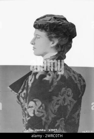 Anna Vaughn Hyatt, Foto zeigt die amerikanische Bildhauerin Anna Vaughn Hyatt Huntington (1876-1973)., zwischen ca. 1910 und ca. 1915, Glasnegative, 1 negativ: Glas Stockfoto