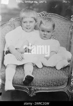 Ethel Barrymore Colt's, Foto zeigt die beiden jüngsten Kinder von Ethel Barrymore und Russel Griswold Colt: Ethel Barrymore Colt (1912–1977) und John Drew Colt (1913–1975). 1915 und ca. 1920, Glasnegative, 1 negativ: Glas Stockfoto