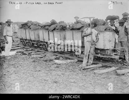 Trinidad, Pitch Lake, LaBrea Point, zwischen ca. 1915 und ca. 1920, Glasnegative, 1 negativ: Glas Stockfoto