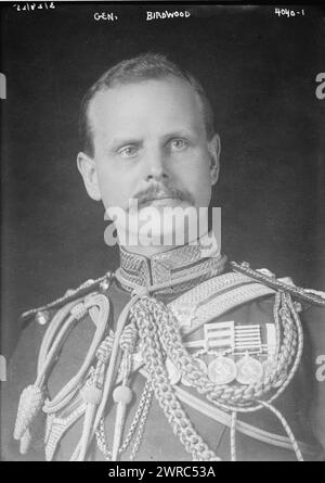 General Birdwood, Foto zeigt Feldmarschall William Riddell Birdwood (1865–1951), der während des Zweiten Burenkrieges und des Ersten Weltkriegs ein Offizier der britischen Armee war. 1915 und ca. 1920, Glasnegative, 1 negativ: Glas Stockfoto