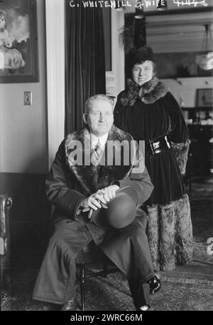 C. Whitehill & Wife, Foto zeigt den amerikanischen Bass/Bariton-Opernsänger Clarence Whitehill (1871–1932) mit seiner Frau Isabel Rush., zwischen ca. 1915 und ca. 1920, Glasnegative, 1 negativ: Glas Stockfoto