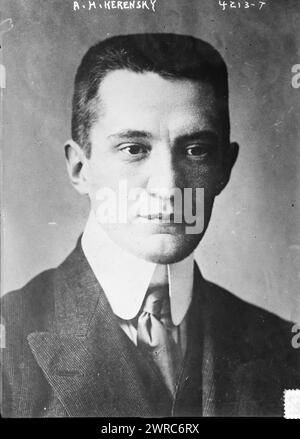 A.H. Kerenski, Foto zeigt Alexander Fjodorowitsch Kerenski (1881–1970), einen russischen Anwalt und Politiker, der von Juli bis November 1917 als zweiter Minister und Vorsitzender der russischen Provisorischen Regierung diente., 1917 (Datum später von Bain aufgenommen oder veröffentlicht), Glas-negative, 1 negativ: Glas Stockfoto