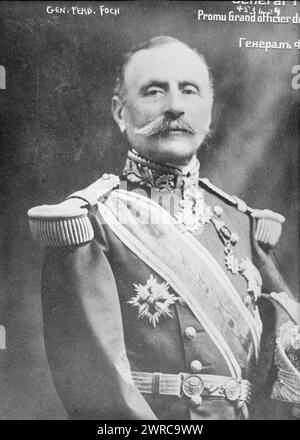 Gen. Ferd. Foch., Foto zeigt Marschall Ferdinand Jean Marie Foch (1851–1929), einen französischen General, der im letzten Jahr des Ersten Weltkrieges als alliierter Oberbefehlshaber diente, zwischen ca. 1915 und ca. 1920, Glasnegative, 1 negativ: Glas Stockfoto