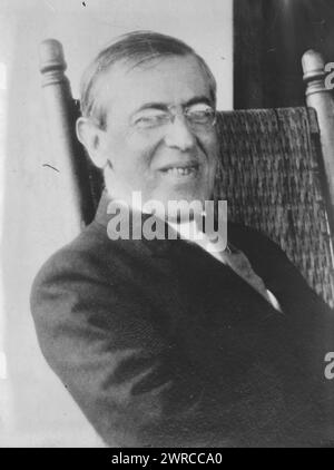 Wilson, Foto zeigt Präsident Woodrow Wilson (1856-1924). 1915 und ca. 1920, Glasnegative, 1 negativ: Glas Stockfoto