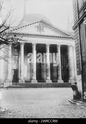 Genf, Eingang zum Dom, Foto zeigt die reformierte evangelische Kirche der Genfer St. Kathedrale Pierre, Genf, Schweiz, zwischen ca. 1915 und ca. 1920, Glasnegative, 1 negativ: Glas Stockfoto