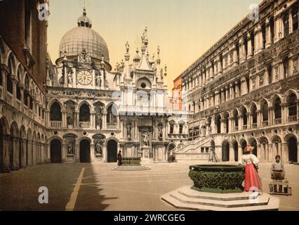 Innenraum des Dogenpalastes, mit der Riesentreppe, Venedig, Italien, zwischen ca. 1890 und ca. 1900., Italien, Venedig, Farbe, 1890-1900 Stockfoto