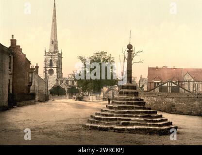 Repton Cross, Kirche und Schule, Derbyshire, England, zwischen ca. 1890 und ca. 1900., England, Derbyshire, Color, 1890-1900 Stockfoto