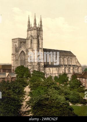 Bridlington, Priory Church, Yorkshire, England, Bild zeigt die Priory Church of St. Mary in Bridlington, East Yorkshire, England. 1890 und ca. 1900., England, Bridlington, Farbe, 1890-1900 Stockfoto