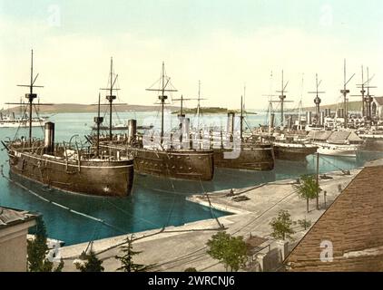 Pola, der Navy Yard, Istrien, Österreich-Ungarn, zwischen ca. 1890 und ca. 1900., Farbe, 1890-1900 Stockfoto