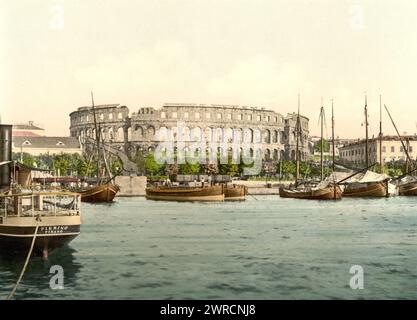 Pola, die Arena, aus dem Meer, Istrien, Österreich-Ungarn, zwischen ca. 1890 und ca. 1900., Farbe, 1890-1900 Stockfoto