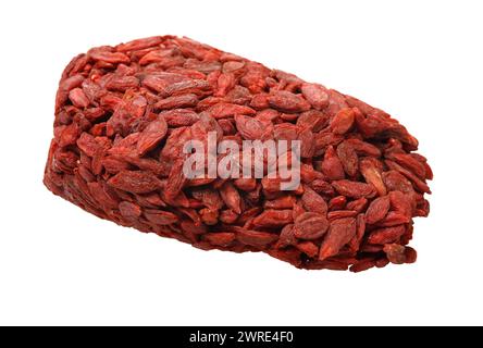 Getrocknete Wolfsbeerfrucht auf weißem Hintergrund Stockfoto