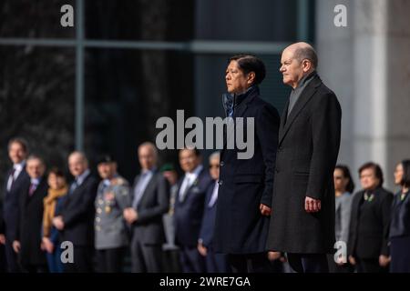 R-L Olaf Scholz, Bundeskanzler, und Ferdinand Marcos Jr., StaatsprâˆöÂßsident der Republik der Philippinen, aufgenommen im Rahmen eines gemeinsamen Treffens in Berlin, 12.03.2024. Berlin Deutschland *** R L Olaf Scholz, Bundeskanzler, und Ferdinand Marcos Jr , Präsident der Republik Philippinen, auf einer gemeinsamen Sitzung in Berlin, 12 03 2024 Berlin Deutschland Copyright: xJulianexSonntagxphotothek.dex Stockfoto