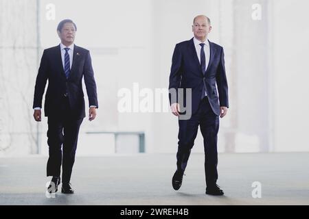 R-L Olaf Scholz SPD, Bundeskanzler, und Ferdinand Marcos Jr., Staatspraesident der Philippinen, aufgenommen bei einem gemeinsamen Treffen in Berlin, 12.03.2024. Berlin Deutschland *** R L Olaf Scholz SPD , Bundeskanzler, und Ferdinand Marcos Jr , Präsident der Philippinen, auf einer gemeinsamen Sitzung in Berlin, 12 03 2024 Berlin Deutschland Copyright: xFlorianxGaertnerxphotothek.dex Stockfoto