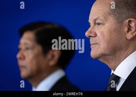 R-L Olaf Scholz, Bundeskanzler, und Ferdinand Marcos Jr., StaatsprâˆöÂßsident der Republik der Philippinen, aufgenommen im Rahmen eines gemeinsamen Treffens in Berlin, 12.03.2024. Berlin Deutschland *** R L Olaf Scholz, Bundeskanzler, und Ferdinand Marcos Jr , Präsident der Republik Philippinen, auf einer gemeinsamen Sitzung in Berlin, 12 03 2024 Berlin Deutschland Copyright: xJulianexSonntagxphotothek.dex Stockfoto