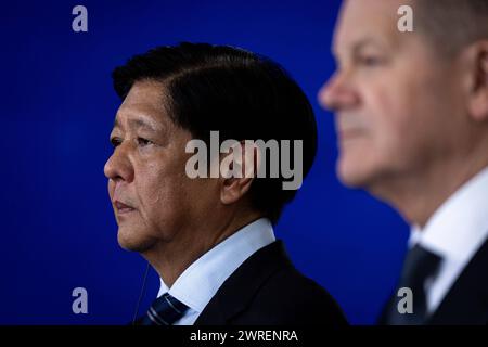 R-L Olaf Scholz, Bundeskanzler, und Ferdinand Marcos Jr., StaatsprâˆöÂßsident der Republik der Philippinen, aufgenommen im Rahmen eines gemeinsamen Treffens in Berlin, 12.03.2024. Berlin Deutschland *** R L Olaf Scholz, Bundeskanzler, und Ferdinand Marcos Jr , Präsident der Republik Philippinen, auf einer gemeinsamen Sitzung in Berlin, 12 03 2024 Berlin Deutschland Copyright: xJulianexSonntagxphotothek.dex Stockfoto