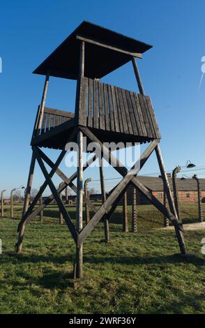 Ein Wachturm im Konzentrations- und Vernichtungslager Auschwitz-Berkenau, Polen. Stockfoto