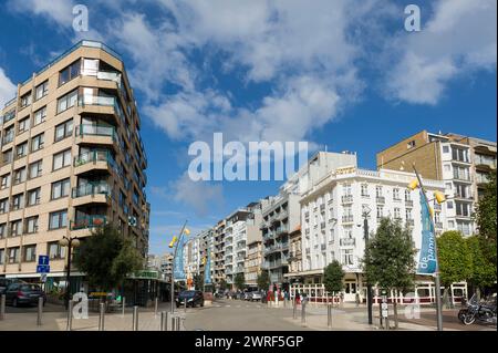 La ville cotiere de La Panne - Immobilier | Stadt an der belgischen Küste - de Panne - Immobilien Stockfoto