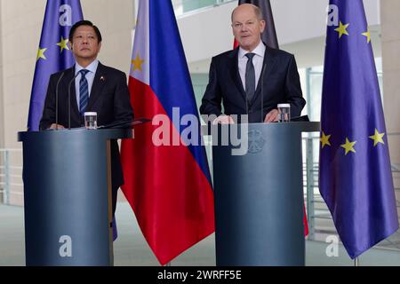 Pressekonferenz Olaf Scholz und Ferdinand Marcos Jr. 12. März 2024 Deutschland, Berlin - Gemeinsame Pressekonferenz von Bundeskanzler Olaf Scholz SPD und dem Präsidenten der Philippinen, Ferdinand Marcos Jr., im Kanzleramt. *** Pressekonferenz Olaf Scholz und Ferdinand Marcos Jr 2024 03 12 Deutschland, Berlin Gemeinsame Pressekonferenz von Bundeskanzler Olaf Scholz SPD und dem Präsidenten der Philippinen Ferdinand Marcos Jr. Im Kanzleramt Stockfoto