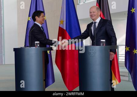 Pressekonferenz Olaf Scholz und Ferdinand Marcos Jr. 12. März 2024 Deutschland, Berlin - Gemeinsame Pressekonferenz von Bundeskanzler Olaf Scholz SPD und dem Präsidenten der Philippinen, Ferdinand Marcos Jr., im Kanzleramt. *** Pressekonferenz Olaf Scholz und Ferdinand Marcos Jr 2024 03 12 Deutschland, Berlin Gemeinsame Pressekonferenz von Bundeskanzler Olaf Scholz SPD und dem Präsidenten der Philippinen Ferdinand Marcos Jr. Im Kanzleramt Stockfoto