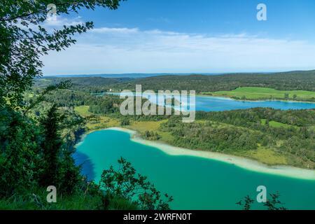 juraseen, malerische juralandschaft vom Belvedère des Quatres Lacs (Aussichtspunkt vier Seen), Frankreich Stockfoto