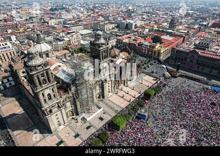 Metropolitan Cathedral of Mexico City of the Hauptstadt Zócalo am 18. Februar 2024 in Mexico City. (Foto: Luis Gutierrez/Norte Photo)Catedral Metropolitana de la Ciudad de México de Zócalo capitalino el 18. Februar , 2024 en Ciudad de México. (Foto: Luis Gutierrez/Norte Photo) Stockfoto