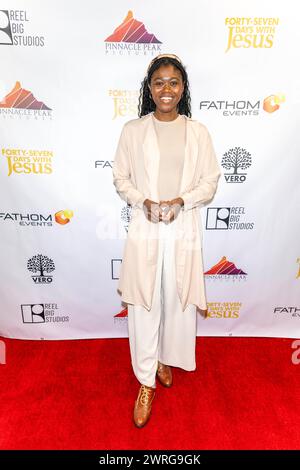 Burbank, USA. März 2024. Filmemacherin Kiera Williams besucht die Premiere des Films „Forty-Seven Days with Jesus“ im AMC Burbank 16, Los Angeles, CA, 11. März 2024 Credit: Eugene Powers/Alamy Live News Stockfoto