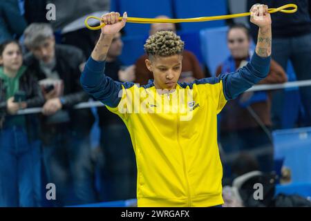 Mailand, Italien. März 2024. Melissa Teresa Vargas (Fenerbahce Opet Istanbul) während der Allianz Vero Volley Milano vs Fenerbahce Open Istanbul, CEV Champions League Women Volleyball Match in Mailand, Italien, 12. März 2024 Credit: Independent Photo Agency/Alamy Live News Stockfoto