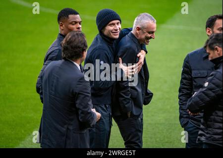 Madrid, Madrid, Spanien. März 2024. Nicolo Barella vom FC Internazionale wurde mit seinen Teamkollegen während der Trainingsveranstaltung und Pressekonferenz einen Tag vor dem Champions-League-Fußballspiel zwischen Atletico Madrid und FC Internazionale im Metropolitano Stadium in Madrid gesehen. (Kreditbild: © Alberto Gardin/ZUMA Press Wire) NUR REDAKTIONELLE VERWENDUNG! Nicht für kommerzielle ZWECKE! Stockfoto