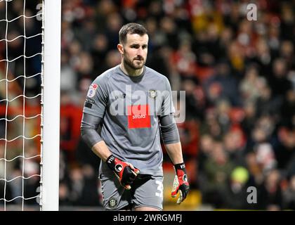 James Belshaw aus Harrogate Town, während des Spiels der Sky Bet League 2 Wrexham gegen Harrogate Town in Stok CAE Ras, Wrexham, Vereinigtes Königreich, 12. März 2024 (Foto: Cody Froggatt/News Images) Stockfoto