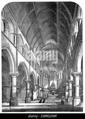 Die neue römisch-katholische Kathedrale in York, 1864. Das Innere von '...dem wichtigsten und prächtigsten Gotteshaus, der von den römisch-katholischen Gläubigen in Großbritannien errichtet wurde... Ein geräumiges Schiff und Chor, Seitenschiffe, eine Lady Chapel, ein Turm, der sich auf 150 m Höhe erhebt. Und das Baptisterium, das Kapitelhaus und die bequemen Vetnamen bieten die nötige Unterkunft... mehrere Fenster sind mit feinem Buntglas gefüllt und das gewölbte Dach des Chors ist reich beleuchtet. Im Hochaltar... erscheinen mehrere Patriarchen des Alten Gesetzes, deren Leben typisch für den Messias sind, mit vier Leben Stockfoto