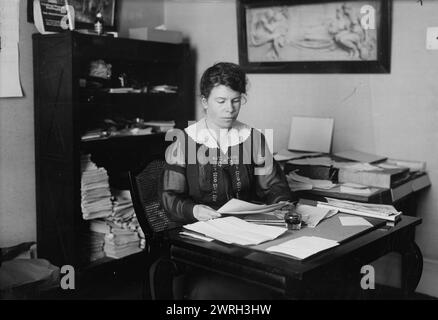 Helen Kenyon, 13. April 1918. Helen Kenyon (1884–1978), die während des Ersten Weltkriegs das Vassar-Trainingslager für Krankenschwestern organisierte Stockfoto