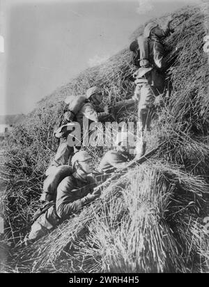 Deutsche Patrouille in Frankreich zwischen 1914 und 1915. Deutsche Soldaten in Frankreich während des Ersten Weltkriegs Stockfoto