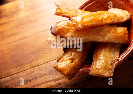 Campechanas. Traditionelles mexikanisches Süßbrot, knusprig und flach in Form, ähnlich Blätterteig, hergestellt aus Weizenmehl, Zucker, Salz und Schmalz oder ve Stockfoto