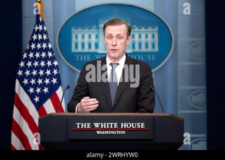 Washington, Usa. März 2024. Jake Sullivan, US-Sicherheitsberater, spricht während einer Pressekonferenz im James S. Brady Press Briefing Room im Weißen Haus in Washington, DC, USA, am Dienstag, den 12. März. 2024. das Weiße Haus kündigte ein Paket von 300 Millionen Dollar an Militärhilfe für die Ukraine an, die jüngsten Bemühungen der Regierung von Biden, die Hilfe für Kiew zu sichern, da der Kongress weiterhin in der Sackgasse ist. Foto: Tom Brenner/Pool/ABACAPRESS.COM Credit: Abaca Press/Alamy Live News Stockfoto