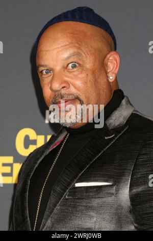 Januar 30, 2024, Los Angeles, CA, USA: LOS ANGELES - JAN 30: Chris Williams at the Curb Your Enthusim Staffel 12 Premiere bei der Directors Guild of America am 30. Januar 2024 in Los Angeles, KALIFORNIEN. (Kreditbild: © Kay Blake/ZUMA Press Wire) NUR REDAKTIONELLE VERWENDUNG! Nicht für kommerzielle ZWECKE! Stockfoto