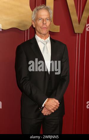 LOS ANGELES - 15. JAN: Greg Germann bei der AppleTV Post Emmy Party 2024 bei The Mother Wolf am 15. Januar 2024 in Los Angeles, KALIFORNIEN Stockfoto