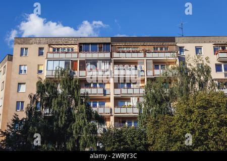 Wohnblock namens Wielka Plyta - Panelak in Goclaw, Unterbezirk von Praga-Poludnie, Warschau Stadt, Polen Stockfoto