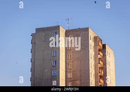 Wohnblock namens Wielka Plyta - Panelak in Goclaw, Unterbezirk von Praga-Poludnie, Warschau Stadt, Polen Stockfoto