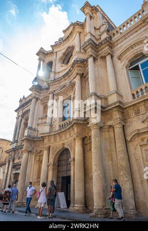 Chiesa di San Carlo al Corso - die Karlskirche in Noto in der Provinz Syrakus auf der Insel Sizilien, Italien Stockfoto