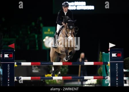 DenBosch, Niederlande - 8. März 2024. Scott Brash aus Großbritannien, Riding Hello Jefferson tritt in der 1,45-m-Geschwindigkeitsklasse bei der Rolex Dutch 2024 an Stockfoto