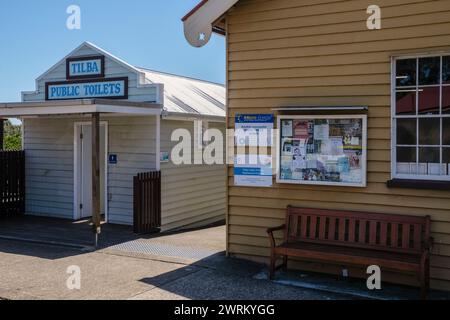 Die öffentliche Toilette in Central Tilba, Eurobodalla Shire, New South Wales, Australien Stockfoto