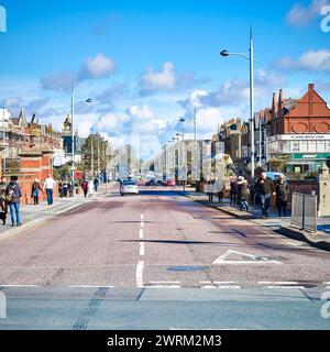 St Annes Road West (St. Annes Square) Haupteinkaufsstraße in St Annes, Lancashire Stockfoto