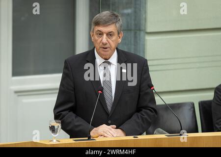 Brüssel, Belgien März 2024. Flämischer Ministerpräsident Jan Jambon, Bild auf einer Plenartagung des flämischen Parlaments am Mittwoch, den 13. März 2024 in Brüssel. BELGA FOTO JAMES ARTHUR GEKIERE Credit: Belga News Agency/Alamy Live News Stockfoto