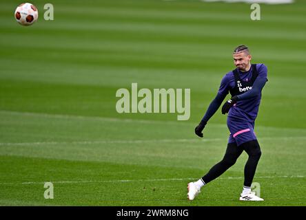 Romford, Großbritannien. März 2024. Kalvin Phillips (West Ham) während der West Ham Open Training Session auf dem West Ham Trainingsplatz in Romford. Quelle: MARTIN DALTON/Alamy Live News Stockfoto