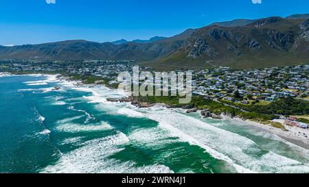 Luftaufnahme von Hermanus, Provinz Westkap, Südafrika, Afrika Copyright: MichaelxRunkel 1184-9986 Stockfoto