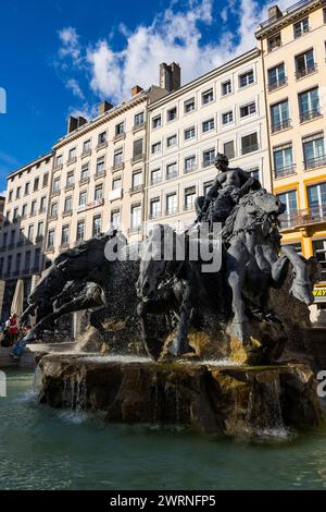 Fontaine Bartholdi, sur la Place des Terreaux, au cœur du quartier de la Presqu’île à Lyon Stockfoto