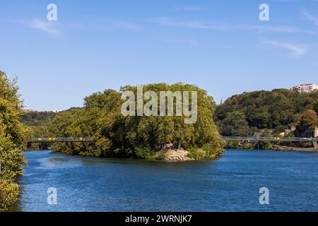 Île Barbe sur la Saône, entre Lyon et Caluire-et-Cuire Stockfoto