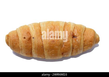 Ein Croissant, ein Buttergebäck, fleckig, viennoiserie, inspiriert von der Form des österreichischen kipferl, aber mit französischem Hefeteig Stockfoto